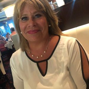 Meet your Posher, Janet